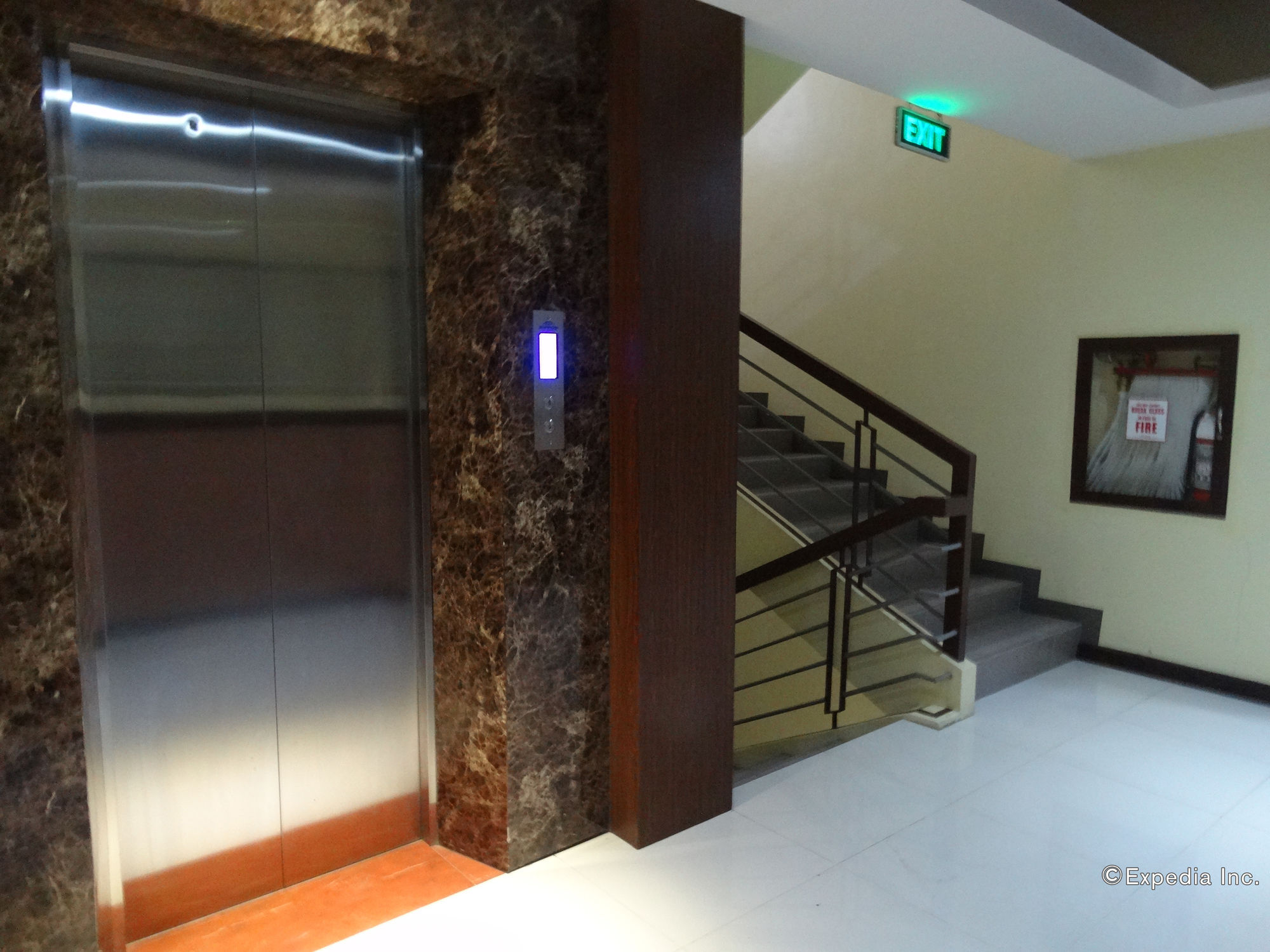 OYO 635 Star Hotel Davao Stadt Exterior foto
